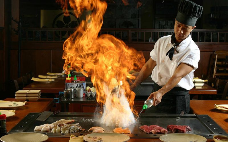 hibachi-restaurants-chef-1